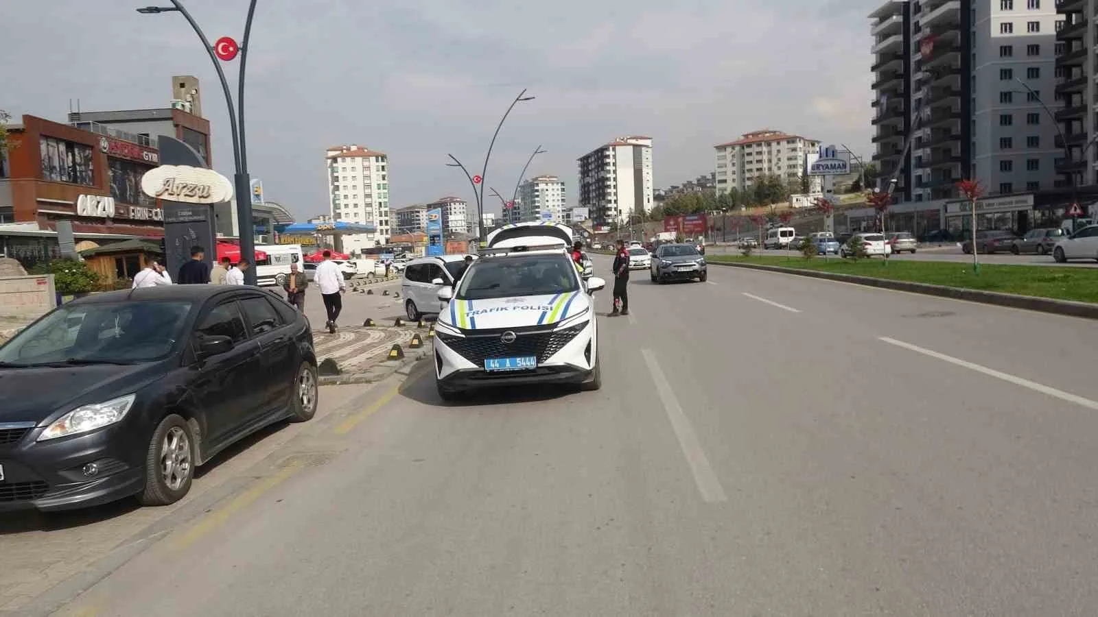 MALATYA’DA OTOMOBİLİN ÇARPTIĞI YAŞLI ADAM HAYATINI KAYBETTİ