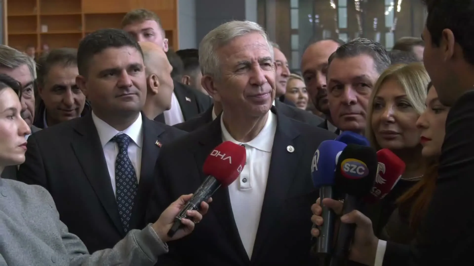 Mansur Yavaş'tan parti değiştirenlere sandık mesajı
