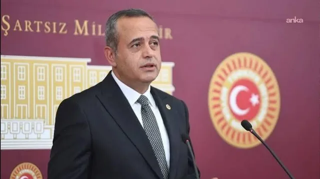 Milletvekili Kaya, DEVA Partisi’nden istifa etti... Yeni Yol’un Meclis grubu düştü