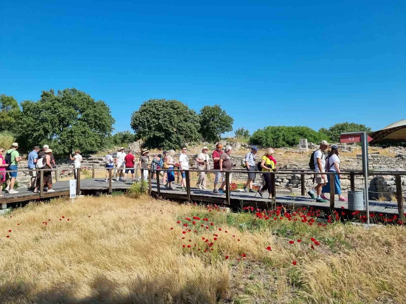 TÜRKİYE’NİN TARİHÎ VE KÜLTÜREL MİRASINA GÖSTERİLEN İLGİ 2025 YILINDA ZİYARETÇİ VE GELİR RAKAMLARINA REKOR OLARAK YANSIDI.