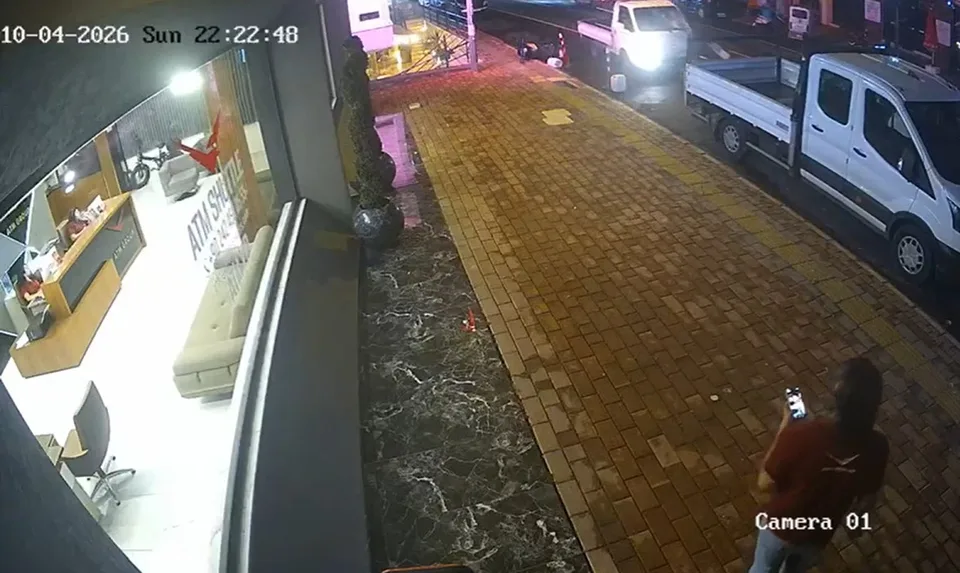 KAZA ANI GÜVENLİK KAMERASINA SANİYE SANİYE YANSIDI.