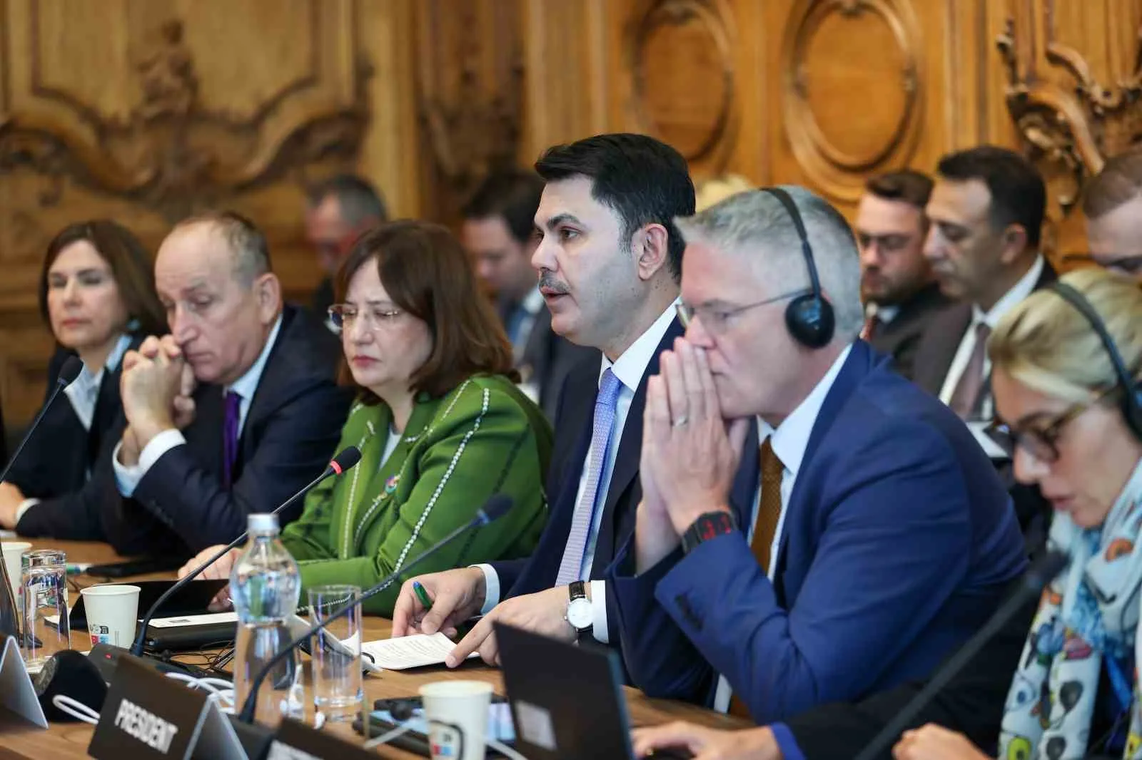 COP31 BAŞKANI VE ÇEVRE, ŞEHİRCİLİK VE İKLİM DEĞİŞİKLİĞİ BAKANI MURAT KURUM, PARİS’TEKİ OECD MERKEZİNDE OECD KONSEY TOPLANTISI VE COP31 STRATEJİK ORTAKLIK ETKİNLİĞİ’NE KATILDI.