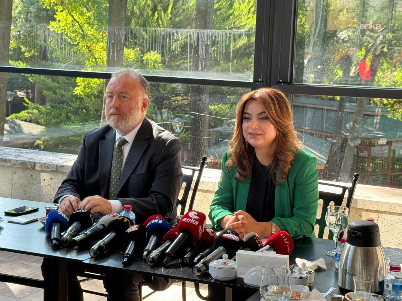 DEM Parti Grup Başkanvekilleri parlamento muhabirlerinin soruları cevapladı... Sezai Temelli: "MGK vesayetine bağlanmış bir yasayla karşı karşıyayız" — fotoğraf 4