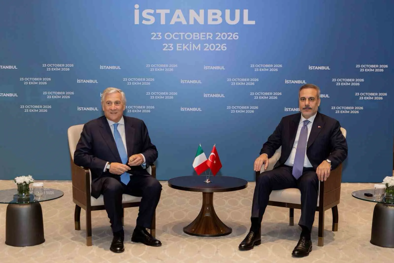 DIŞİŞLERİ BAKANI HAKAN FİDAN, DIŞİŞLERİ BAKANLARI TOPLANTISI İÇİN İSTANBUL’A GELEN İTALYA BAŞBAKAN YARDIMCISI VE DIŞİŞLERİ BAKANI ANTONİO TAJANİ İLE BİR ARAYA GELDİ.