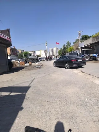 İHBAR ÜZERİNE OLAY YERİNE SAĞLIK VE POLİS EKİPLERİ SEVK EDİLDİ
