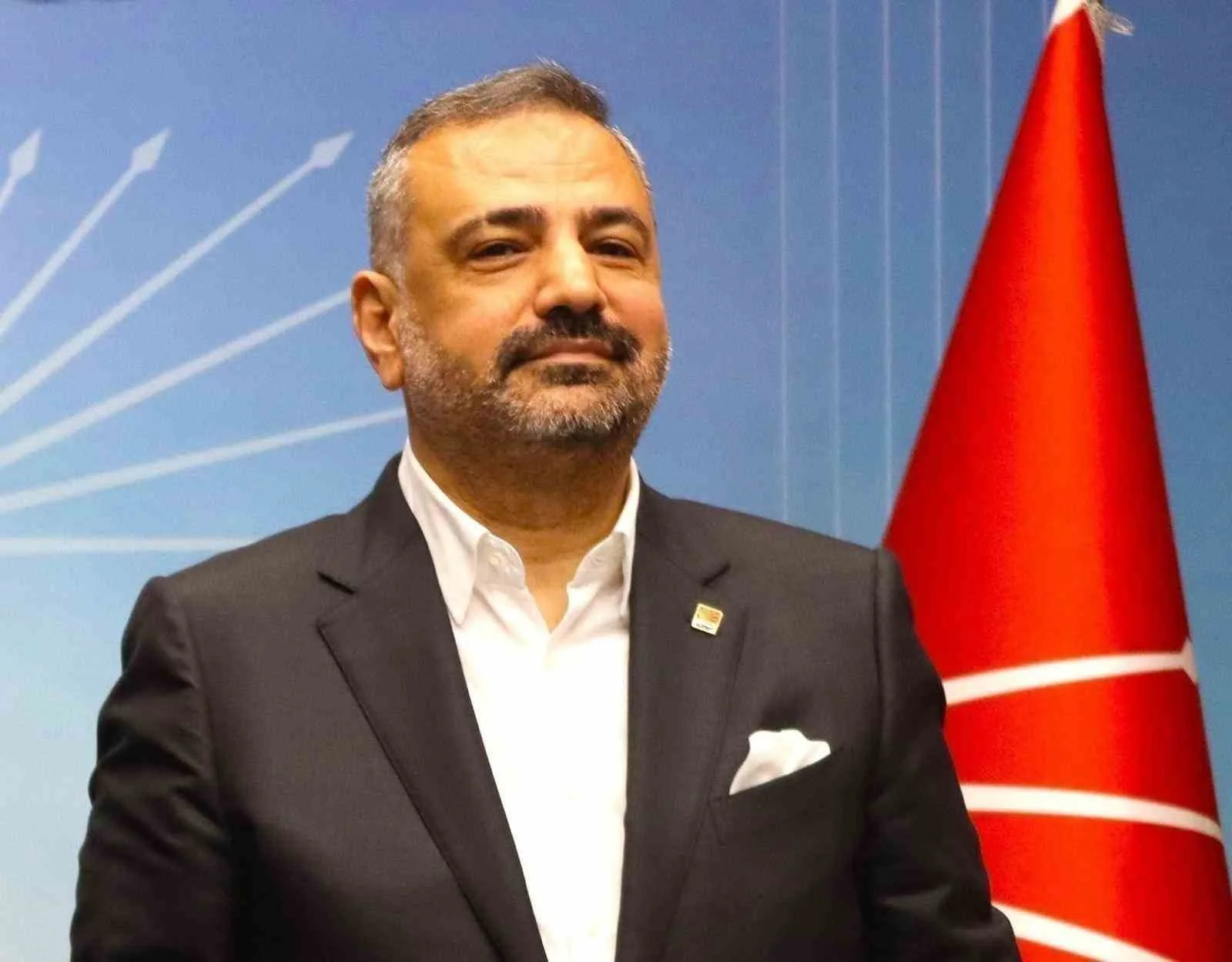 ESKİ CHP İZMİR İL BAŞKANI ŞENOL ASLANOĞLU