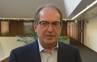 Almanya'da Almanca sınavlarının zorlaştırılması planlanıyor