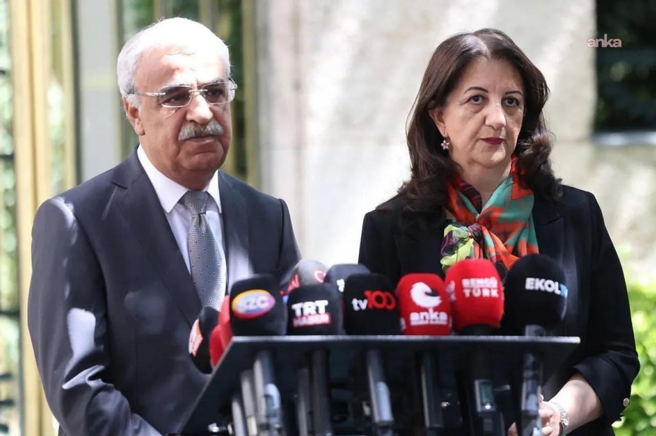 DEM Parti İmralı Heyeti, AK Parti Genel Başkanvekili Ala, Grup Başkanı Güler ve Parti Sözcüsü Çelik ile görüştü