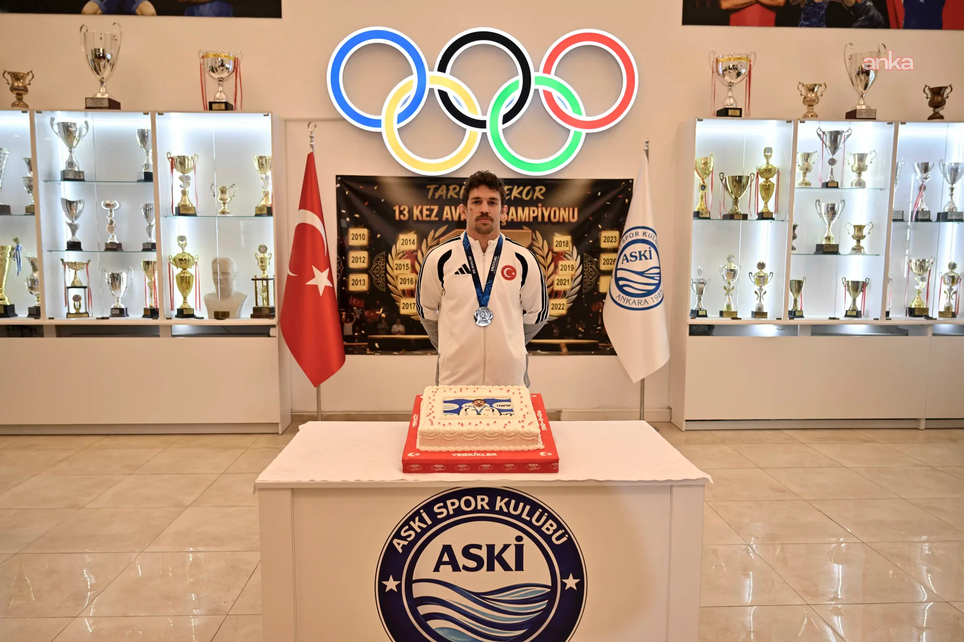 Yüksel Sarıçiçek dünya şampiyonasında gümüş aldı — fotoğraf 3
