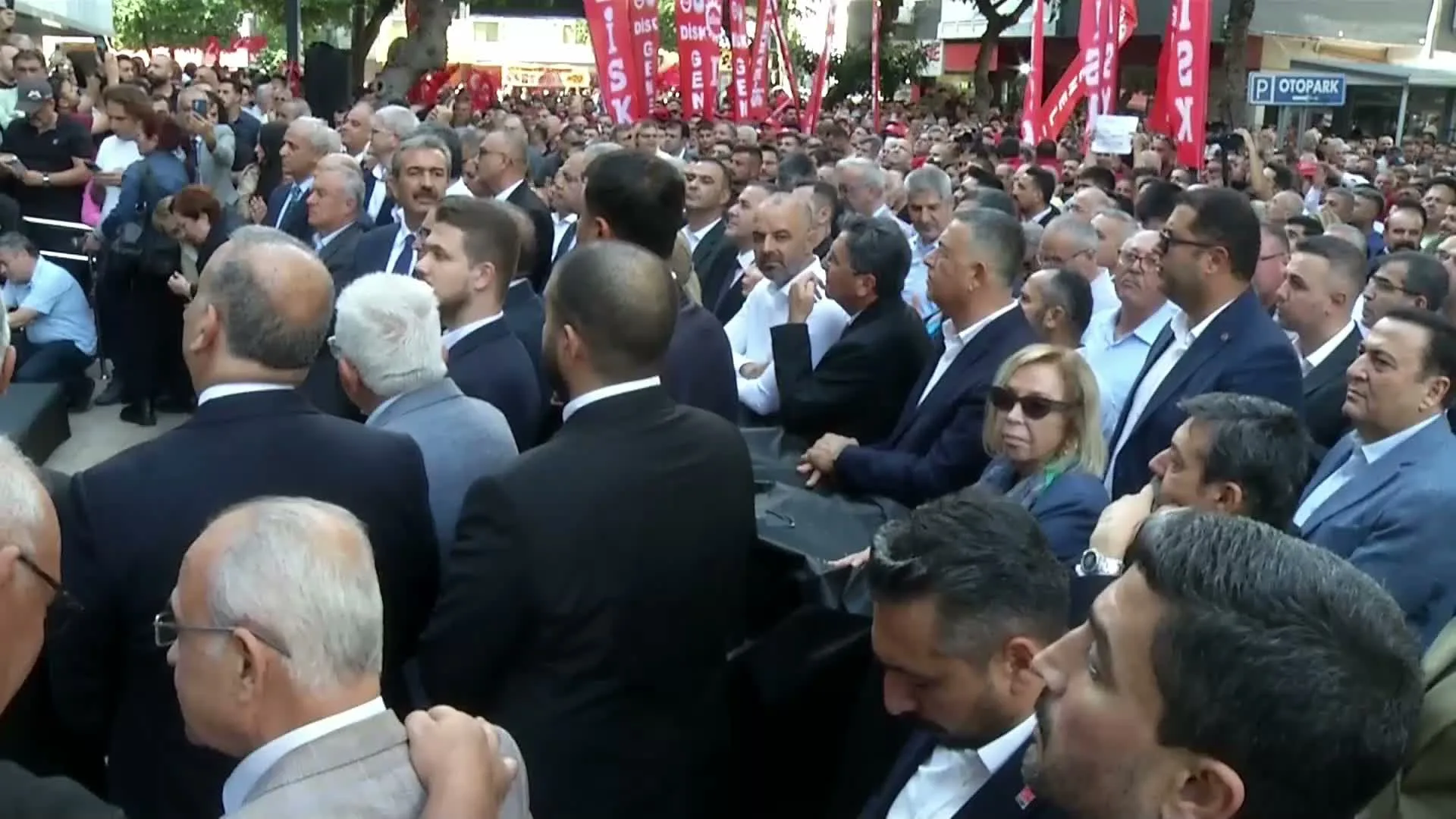 Kemal Kılıçdaroğlu: "Vahap Seçer'in derhâl serbest bırakılması gerekiyor"