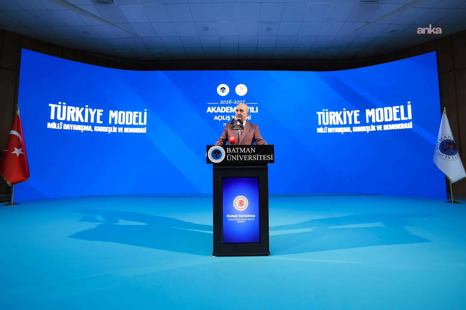 TBMM Başkanı Kurtulmuş Batman'da konuştu: "Şimdiye kadar terör ve savaş baronları kazandı, bundan sonra kardeşlik kazanacak" — fotoğraf 3
