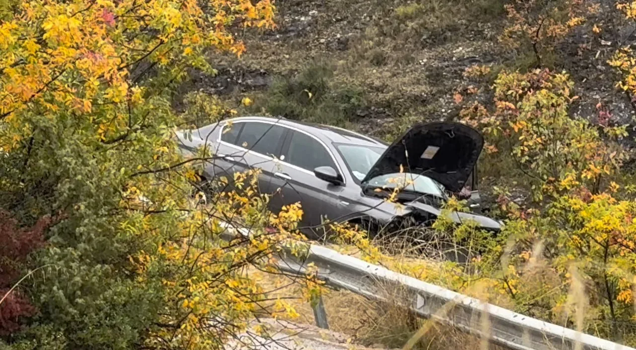 KARABÜK’ÜN SAFRANBOLU İLÇESİNDE, İNCEKAYA KANYONU KENARINDA KAZA YAPMIŞ HALDE BULUNAN OTOMOBİLİN SÜRÜCÜSÜNÜN CANSIZ BEDENİNE KANYONDA ULAŞILDI.