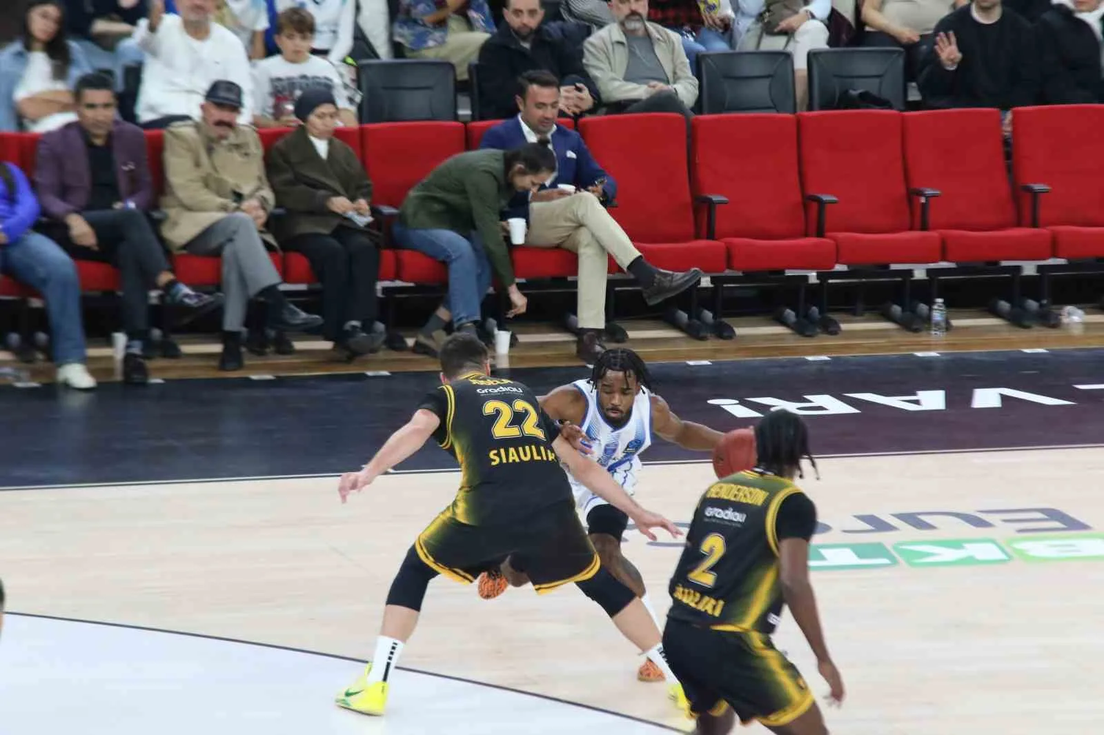 TÜRK TELEKOM, EUROCUP B GRUBU 4. HAFTA MAÇINDA LİTVANYA EKİBİ BC SİAULİAİ’YE 94-84 MAĞLUP OLDU.