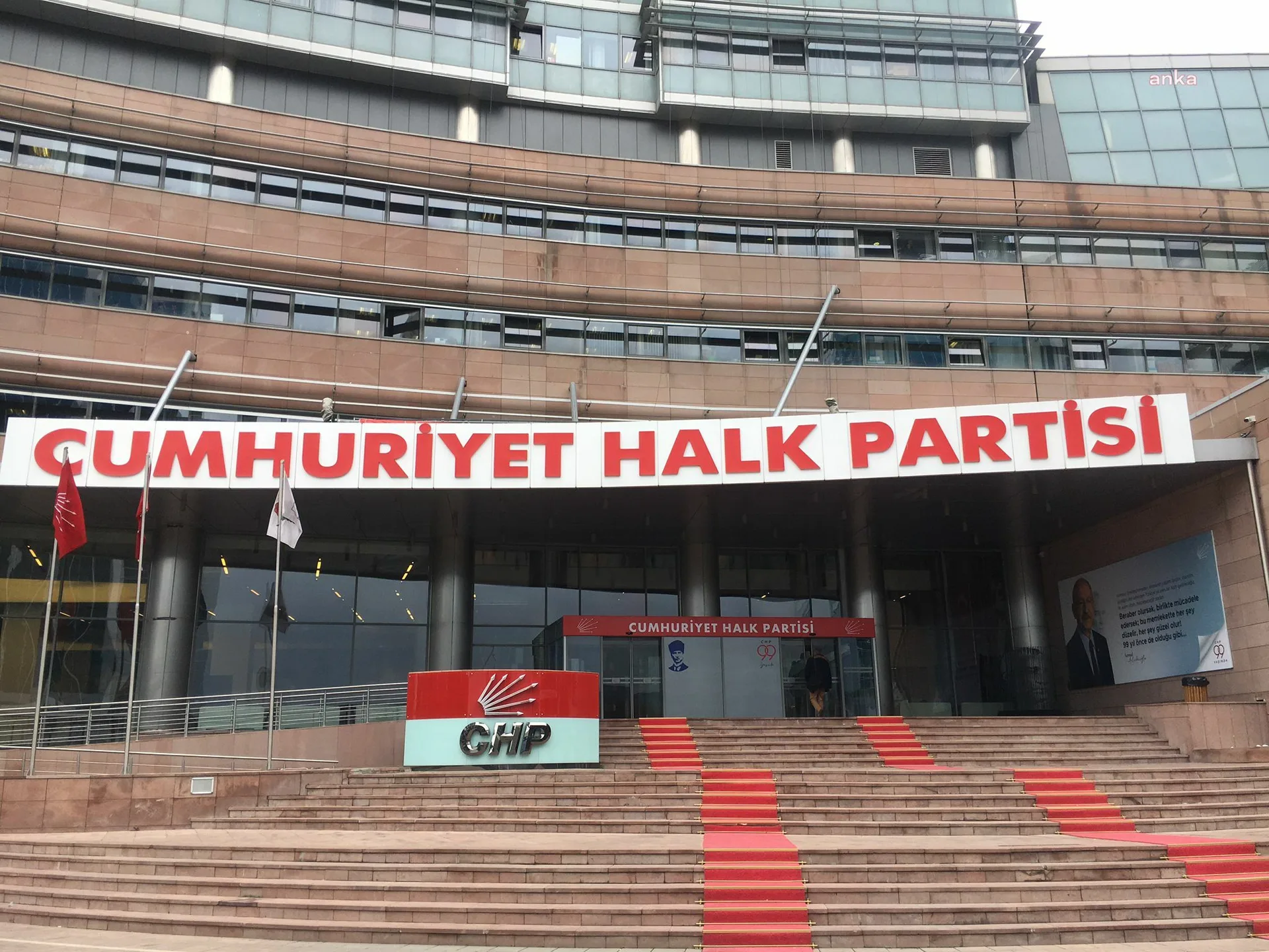 CHP, YENİ Partili milletvekillerine noter aracılığıyla ihtarname gönderdi
