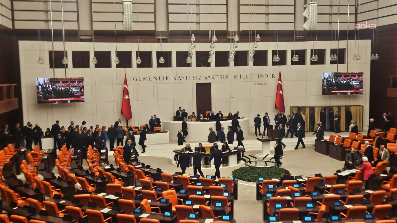 TBMM Genel Kurulu’nda Kişisel Verileri Koruma Kurulu üyeliklerine Recep Keskin ve Cennet Alas Şekerbay seçildi — fotoğraf 2