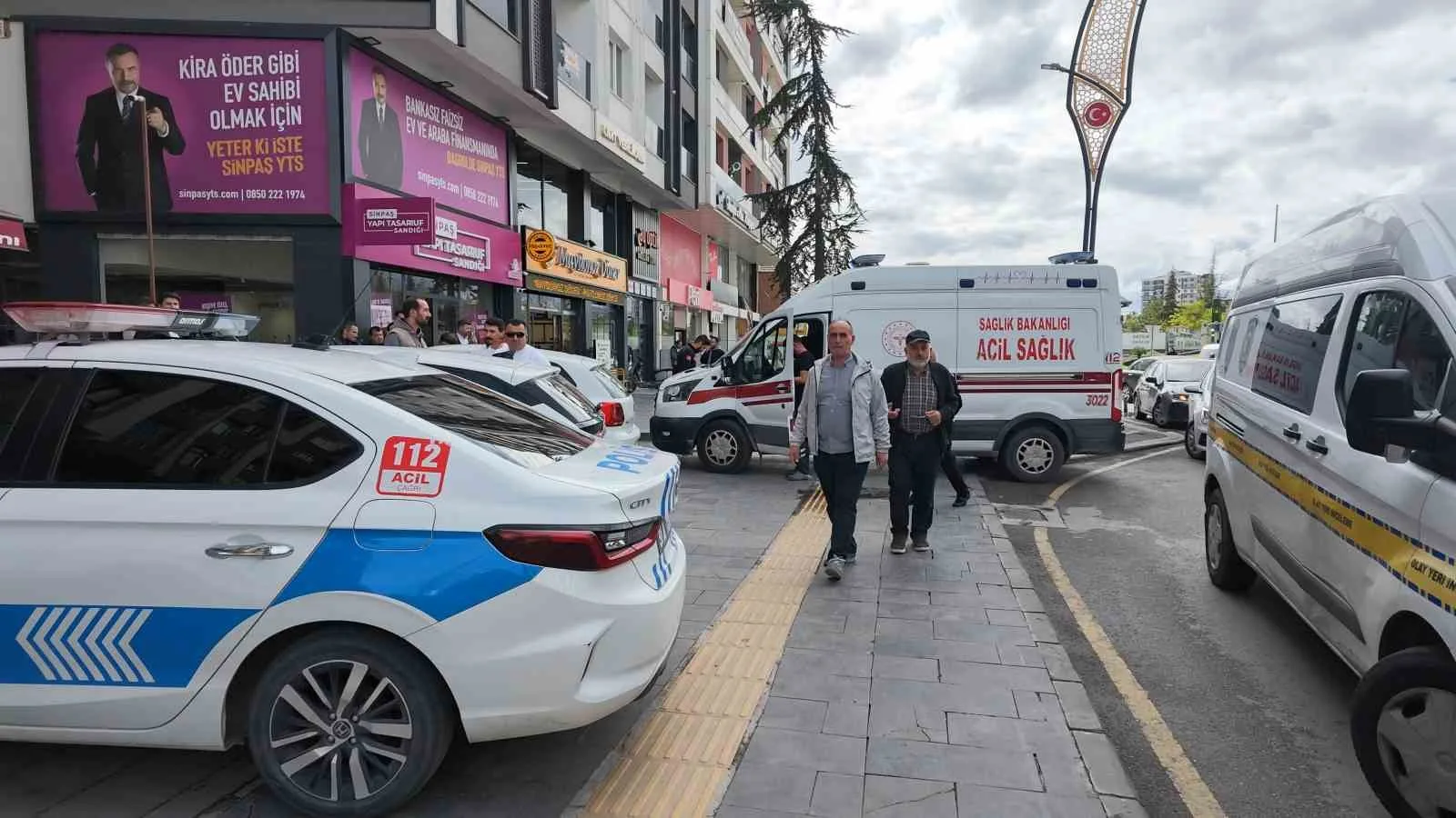 NİĞDE’DE BİR APARTMANIN 6’NCI KATINDAN DÜŞEN 55 YAŞINDAKİ ADAM HAYATINI KAYBETTİ.