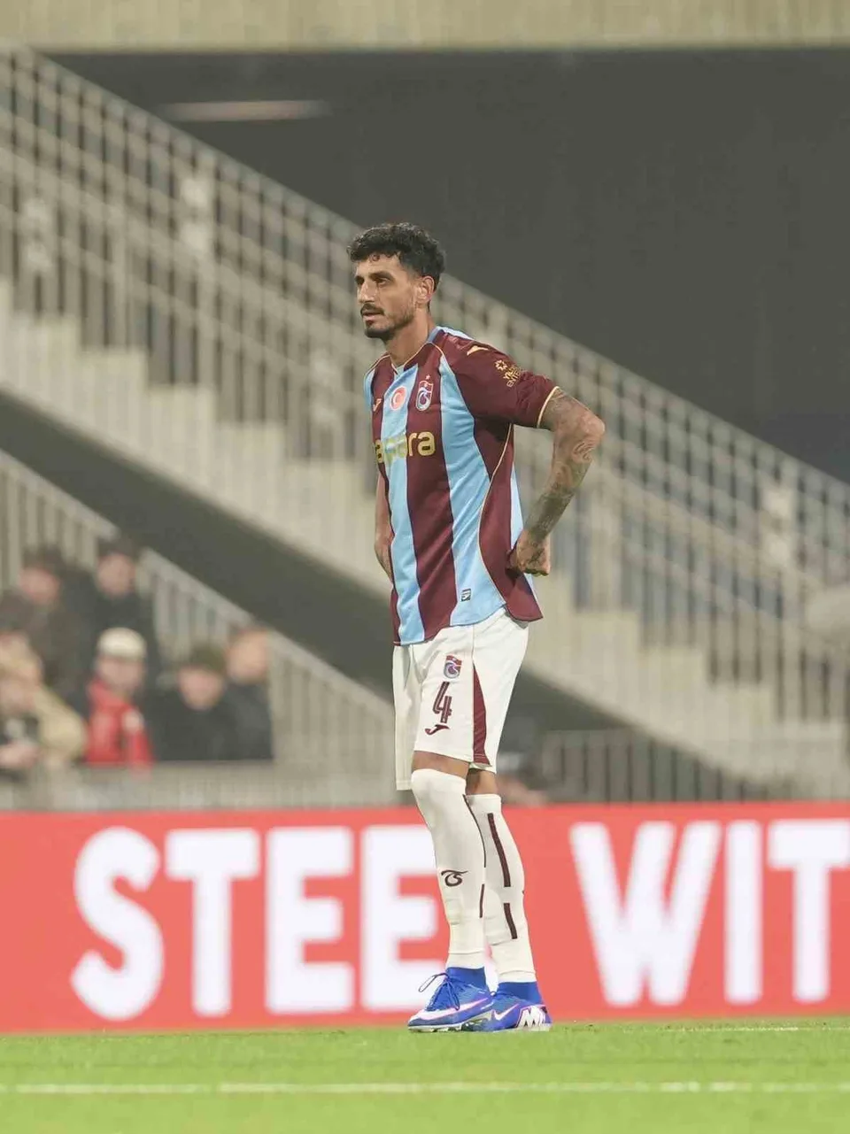 UEFA KONFERANS LİG 1. HAFTA KARŞILAŞMASINDA KUPS KUOPİO İLE TRABZONSPOR KARŞILAŞTI. MÜSABAKAYI KONUK EKİP TRABZONSPOR DEPLASMANDA 4-2 KAZANDI.