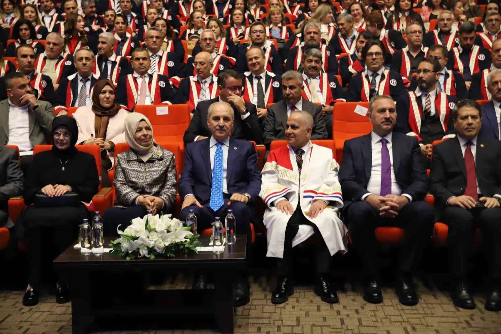 TBMM BAŞKANI NUMAN KURTULMUŞ, GAZİANTEP ÜNİVERSİTESİ AKADEMİK YIL AÇILIŞ TÖRENİNE KATILDI