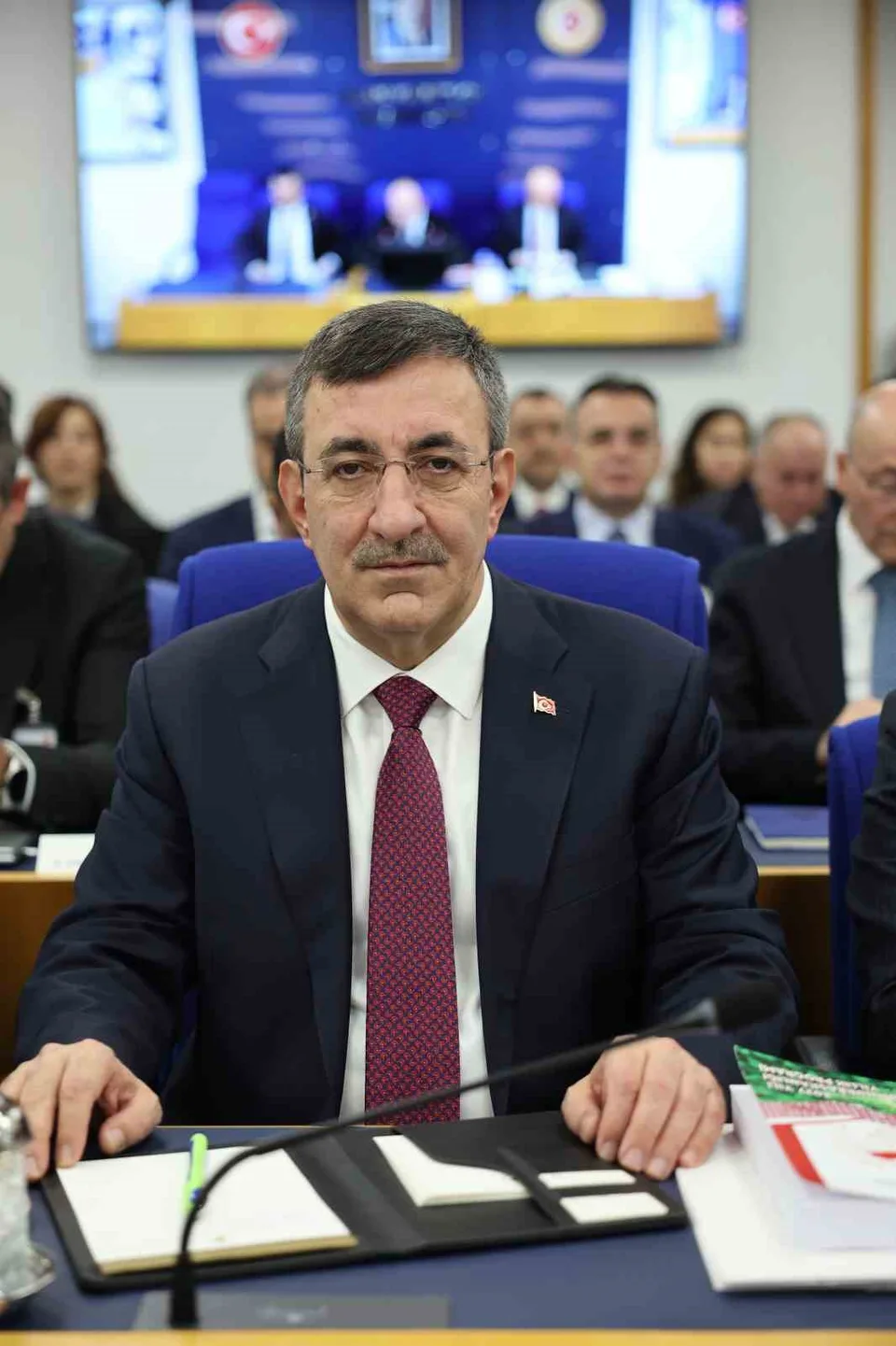 TBMM PLAN VE BÜTÇE KOMİSYONU’NDA BÜTÇE GÖRÜŞMELERİ ESNASINDA CUMHURBAŞKANI YARDIMCISI CEVDET YILMAZ, İYİ PARTİ SAMSUN MİLLETVEKİLİ ERHAN USTA’NIN İDDİALARINA, "İFTİRA ETMENİN VEBALİ HER ZAMAN BOYNUNUZDA TAŞIYACAĞINIZ BİR VEBAL OLACAK" DEDİ.