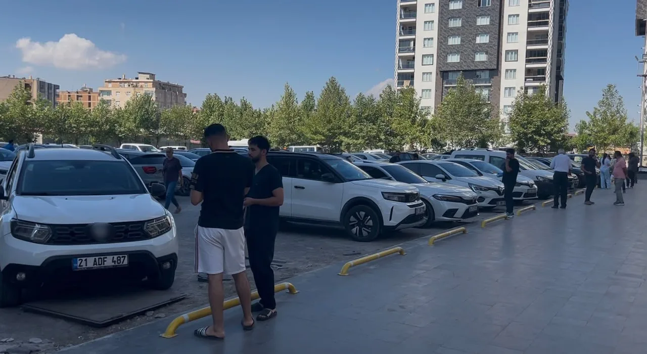 MERKEZ ÜSSÜ ŞANLIURFA KARAKÖPRÜ OLAN 5.4 BÜYÜKLÜĞÜNDEKİ DEPREM DİYARBAKIR’DA DA HİSSEDİLDİ.