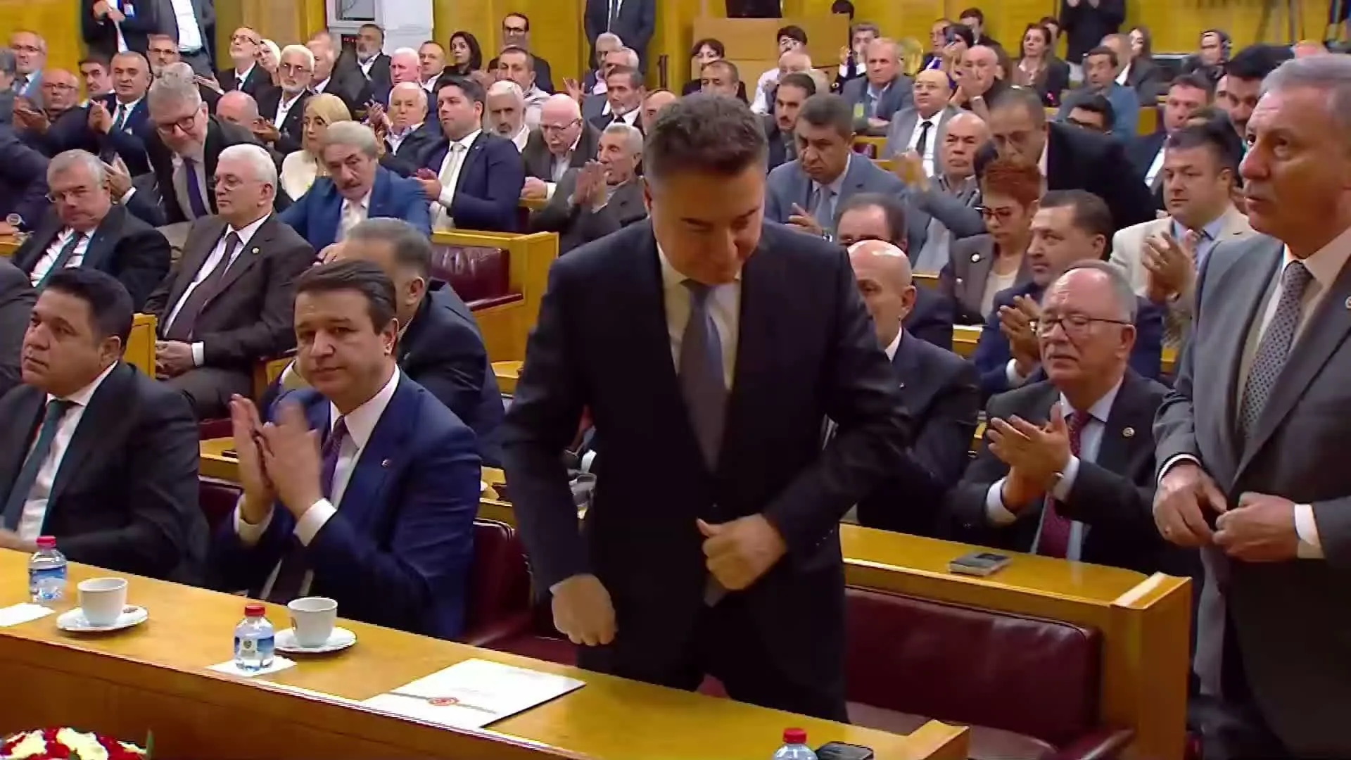 Babacan'dan fon gelişmeleri için 5-7 kişilik ekip önerisi