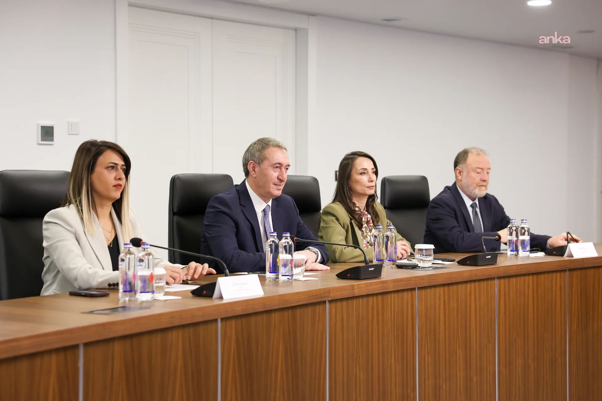 YENİ Parti -DEM Parti görüşmesi... Bakırhan: “Barış, iktidarla muhalefet arasında bir rekabet başlığı olmamalıdır" — fotoğraf 7