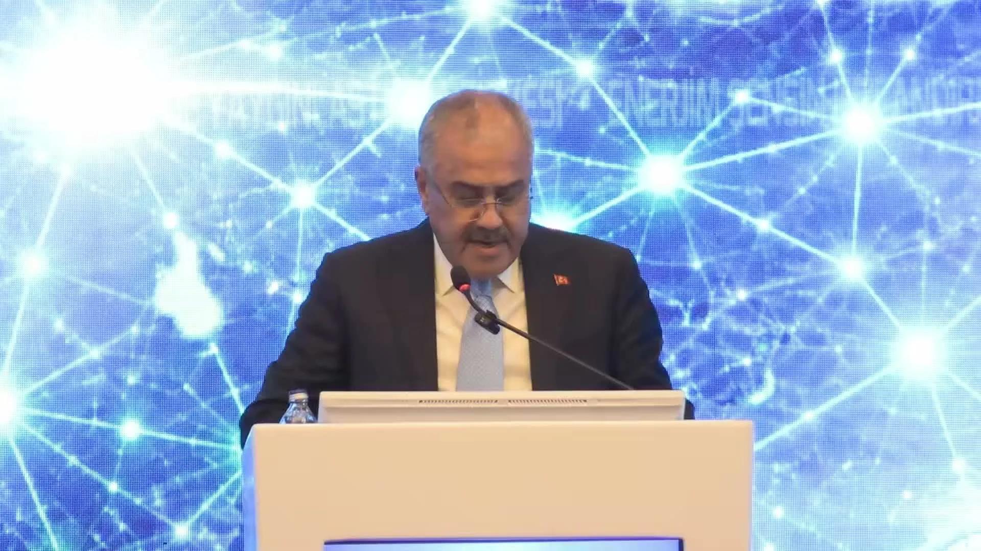 EPDK Başkanı Yılmaz: "Yaklaşık 7 milyon abonenin sayacı 2027 sonuna kadar uzaktan okuma kapsamına alınacak"