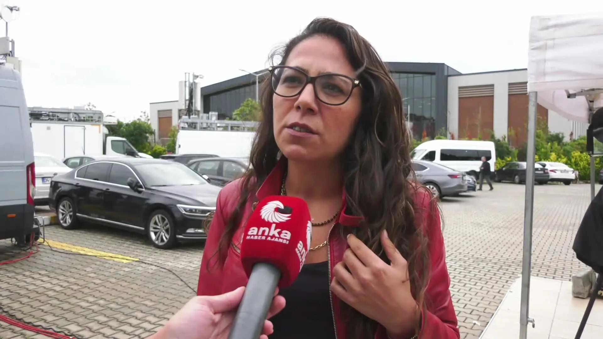 TİP Sözcüsü Kadıgil: “İBB Davası'nı Halk TV veremesin diye sabahın 5’inde kapısına dayandılar”
