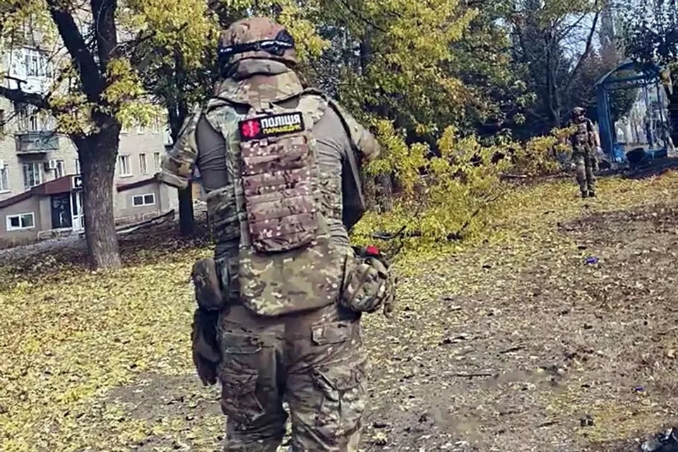 RUSYA, UKRAYNA'NIN KRAMATORSK KENTİNDE OTOBÜS DURAĞINI VURMASI SONUCU 12 KİŞİ HAYATINI KAYBETTİ, 14 KİŞİ DE YARALANDI.