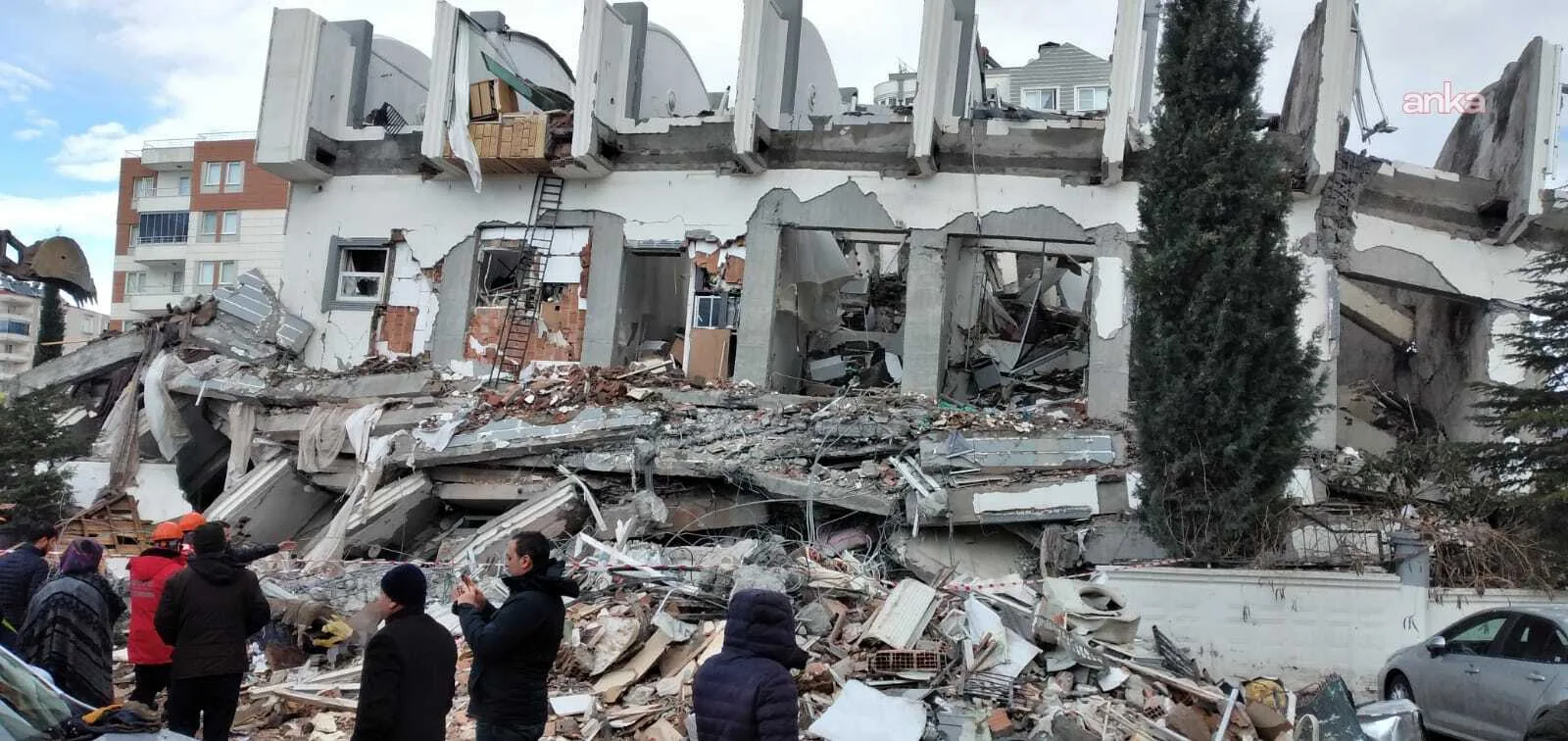 Sueda Kent Sitesi davasında iki isim için suç duyurusu — fotoğraf 2