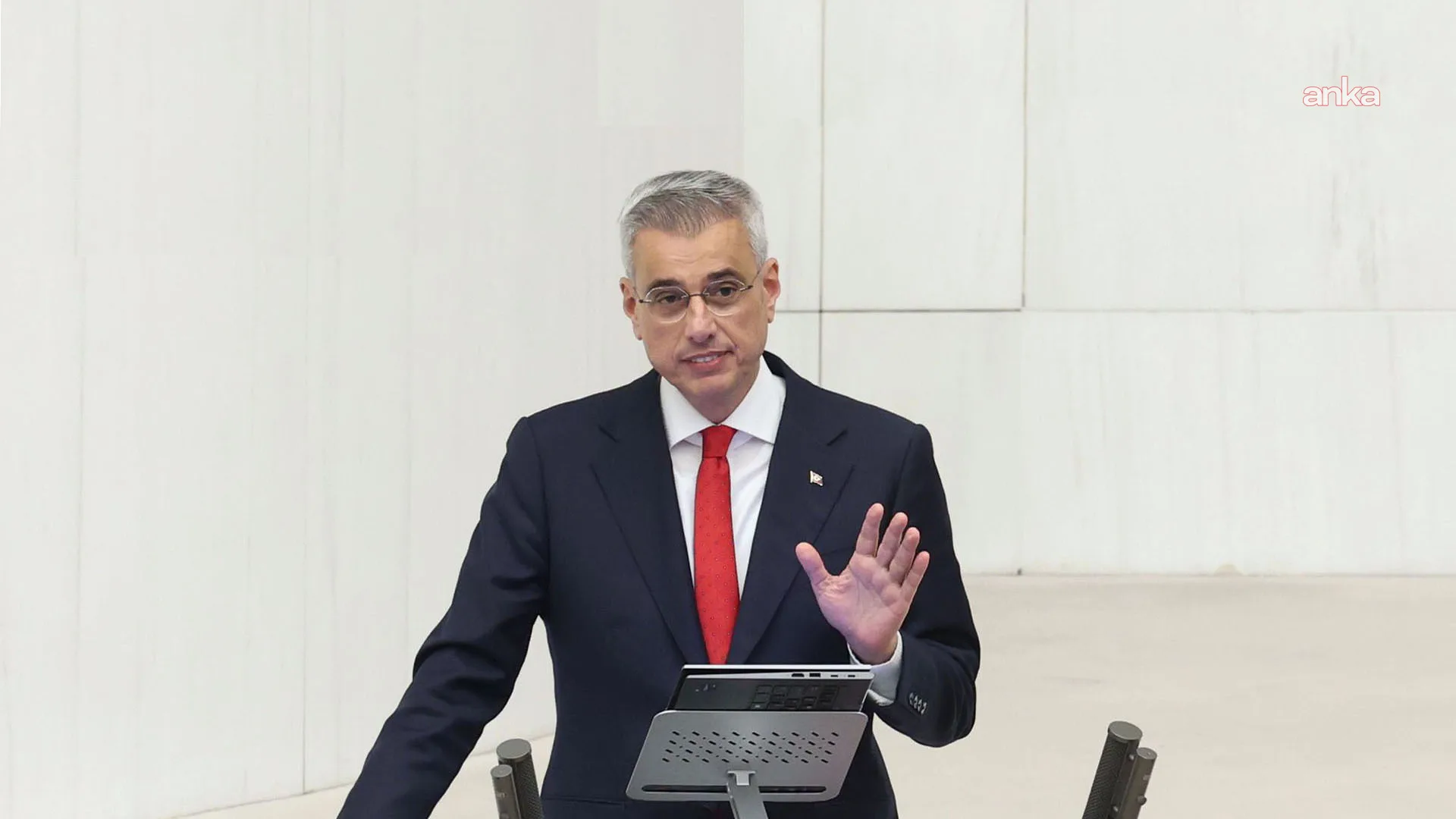 Kemal Memişoğlu: Kazada 1 yaralının durumu ağır