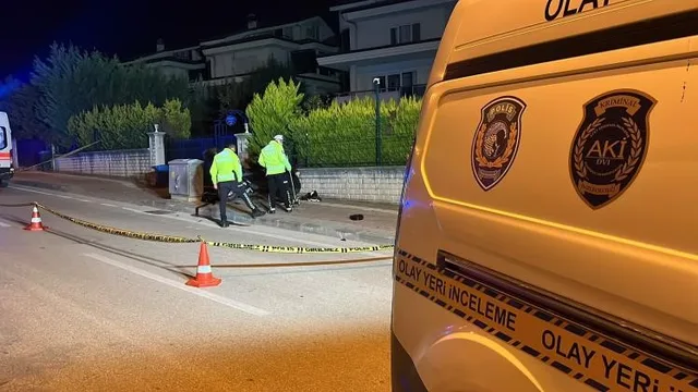 KONTROLDEN ÇIKARAK TRAFOYA ÇARPAN MOTOSİKLET SÜRÜCÜSÜ HAYATINI KAYBETTİ