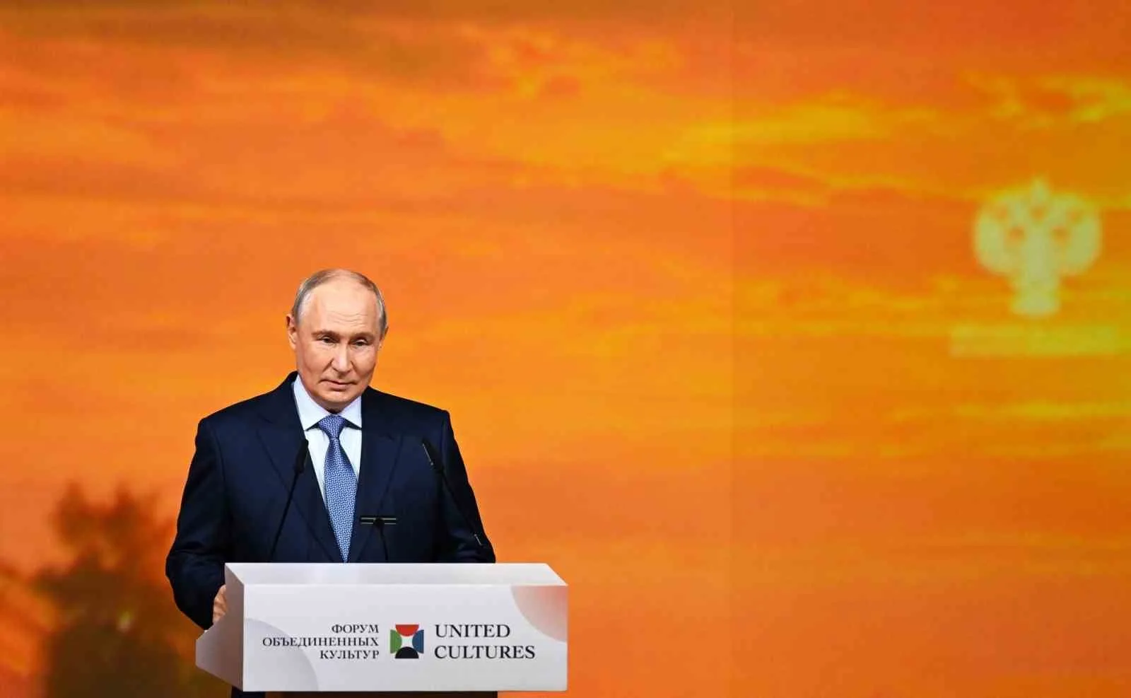 RUSYA DEVLET BAŞKANI VLADİMİR PUTİN, 12. ST. PETERSBURG ULUSLARARASI BİRLEŞİK KÜLTÜRLER FORUMU’NDA KONUŞTU.