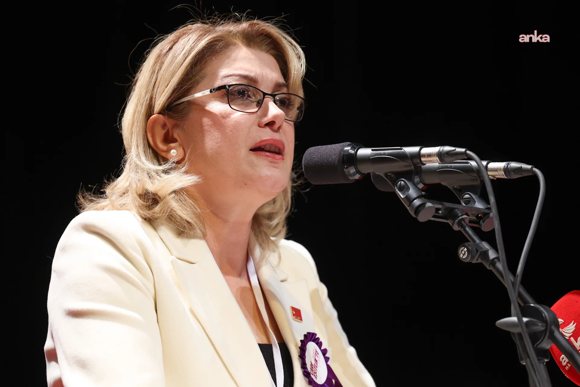 Asu Kaya: Çocukların geleceği devletin en temel sorumluluğudur