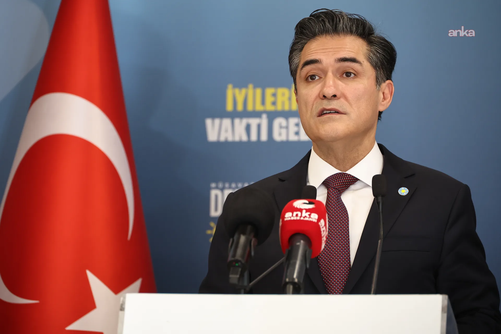 İYİ Partili Kavuncu: "Milletimizin birikiminden, hazinesinden yüz milyarlarca doları buharlaştırdılar. Sanırım 10 bin dolar eksik kalmış bunu da bende — fotoğraf 2