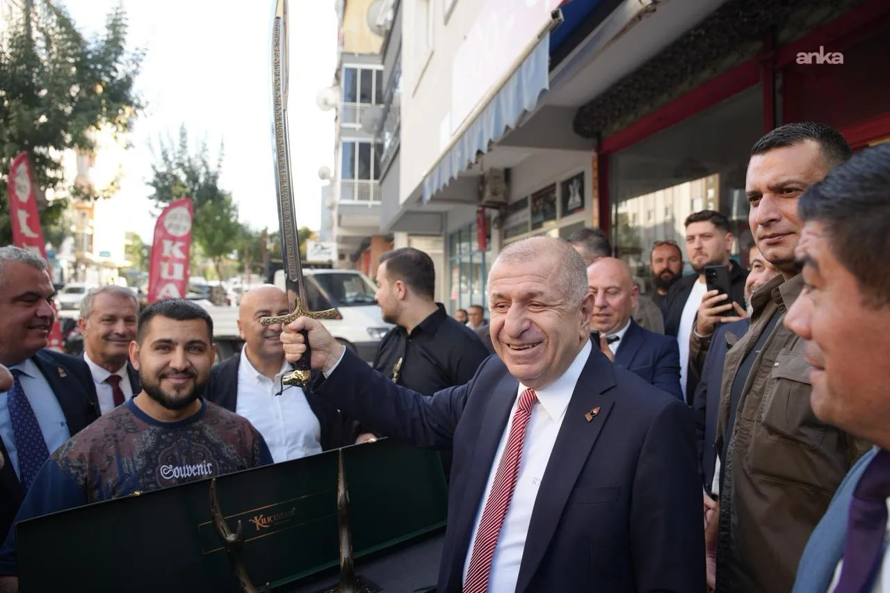 Ümit Özdağ fon krizini 'yolsuzluk' diye niteledi — fotoğraf 3