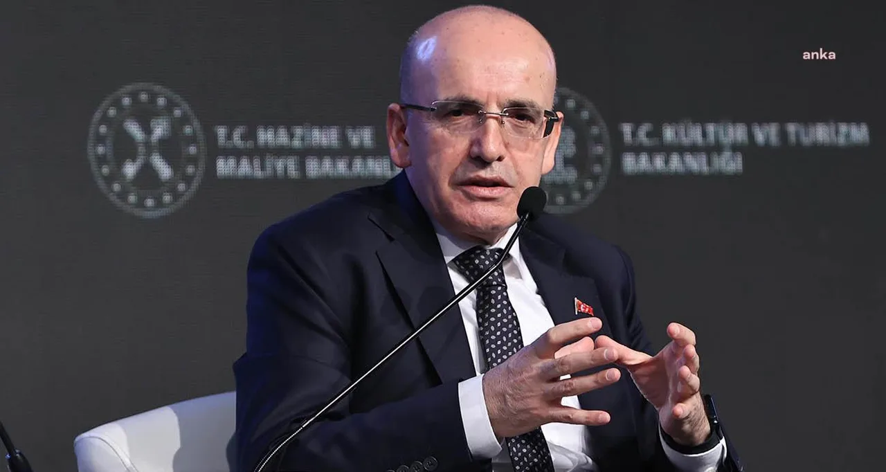 Bakan Şimşek: "Dış ticaret açığındaki artış savaşın başında öngörülenden daha sınırlı kaldı"