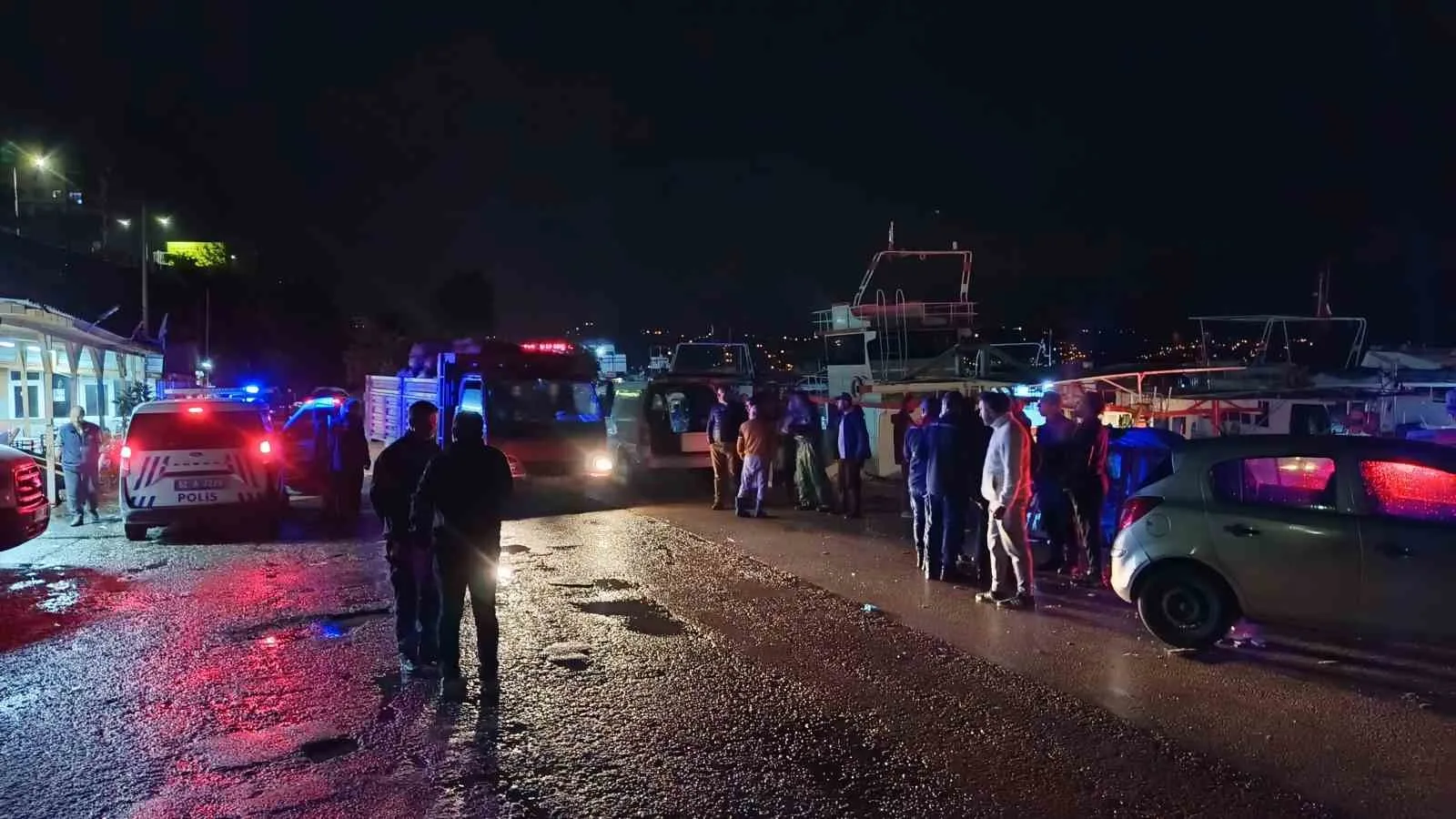 OLAY YERİ EKİPLERİNİN ÇALIŞMASI