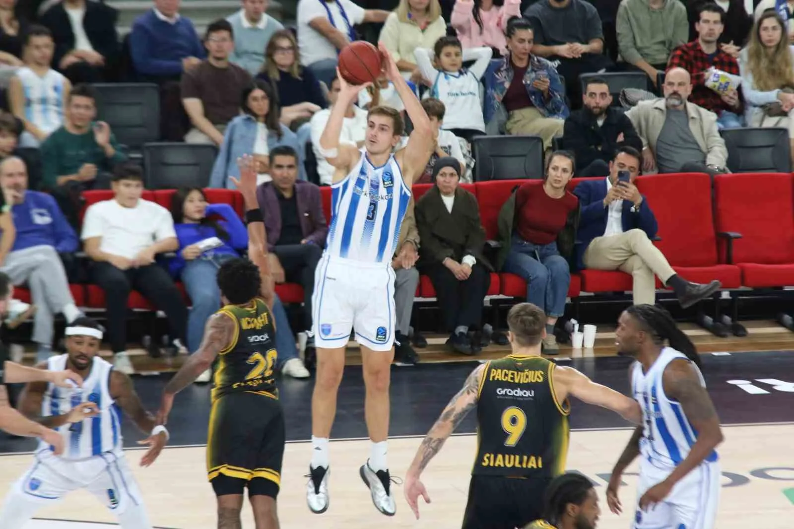 TÜRK TELEKOM, EUROCUP B GRUBU 4. HAFTA MAÇINDA LİTVANYA EKİBİ BC SİAULİAİ’YE 94-84 MAĞLUP OLDU.