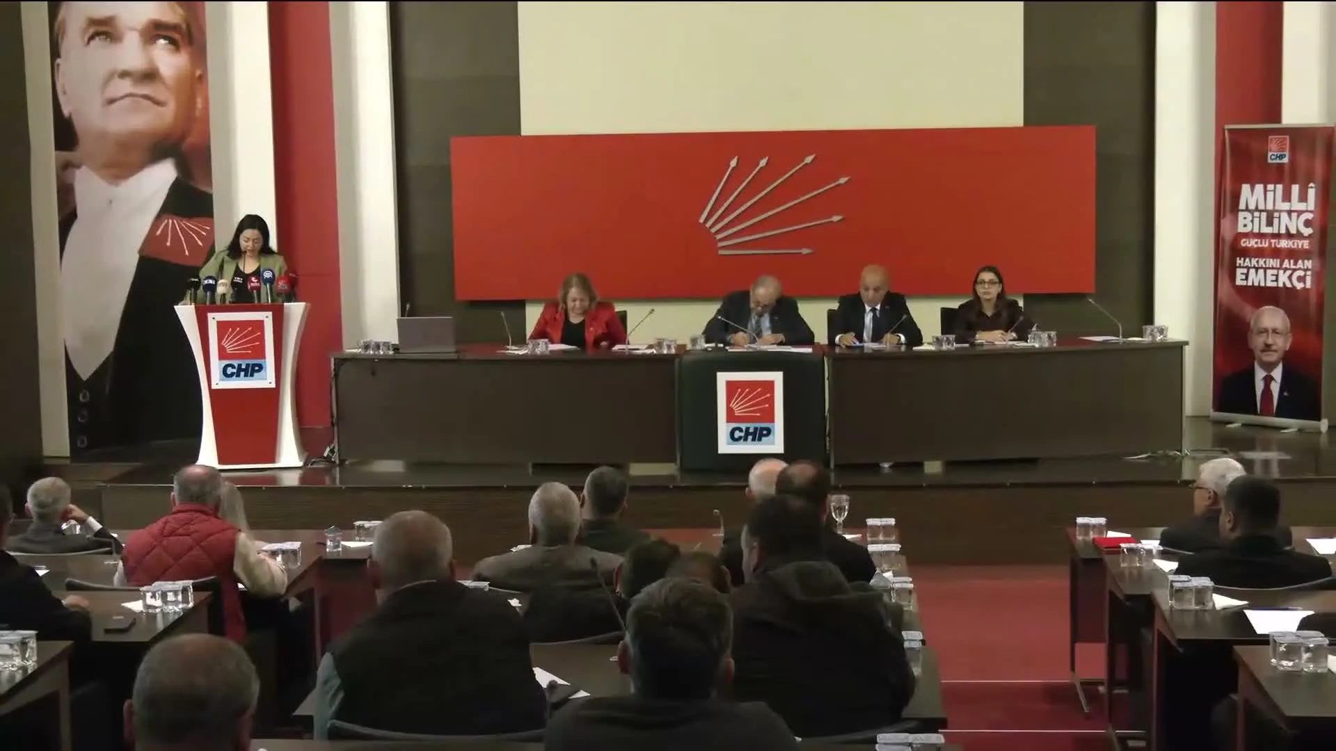 Kemal Kılıçdaroğlu staj ve çıraklık mağdurlarına söz verdi