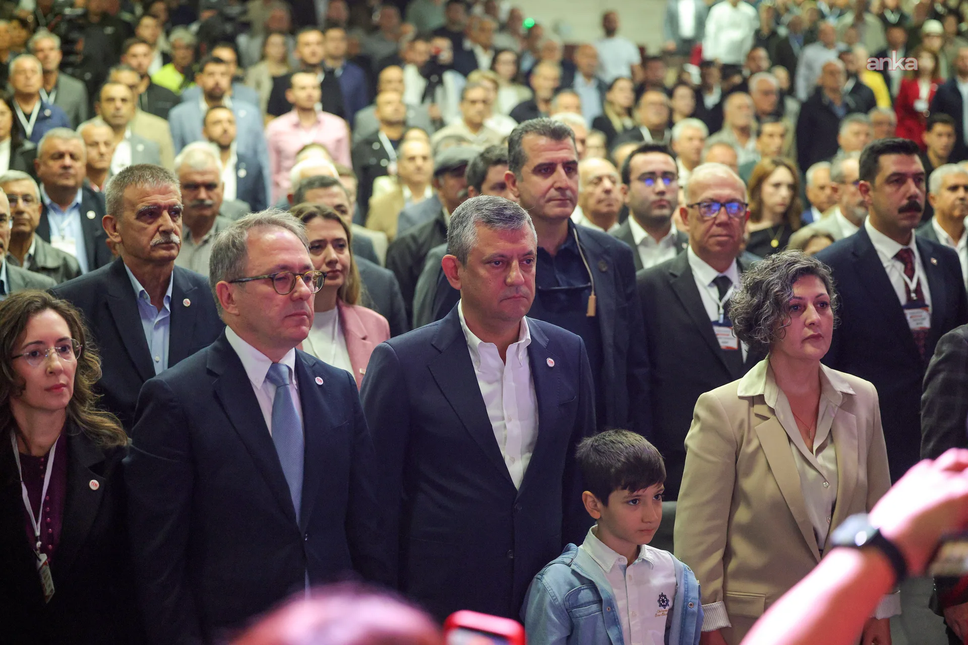 Özgür Özel'den Recep Tayyip Erdoğan'a: 'Savaştayız' yanıtı — fotoğraf 6