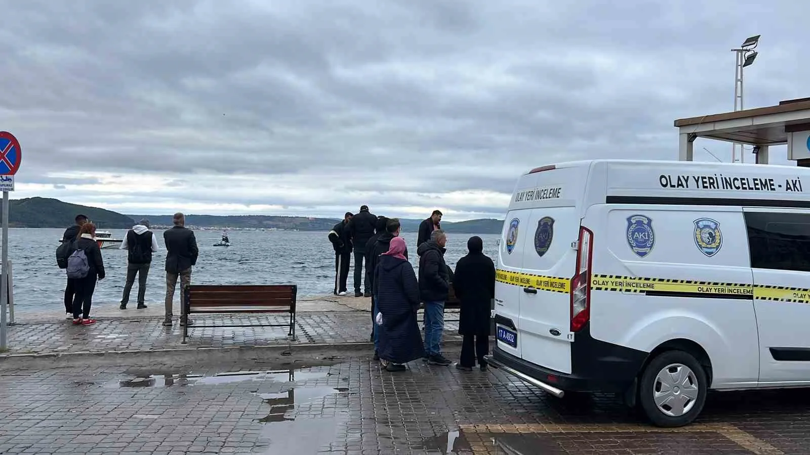 ÇANAKKALE’DE DENİZDE BİR CESET BULUNDU.