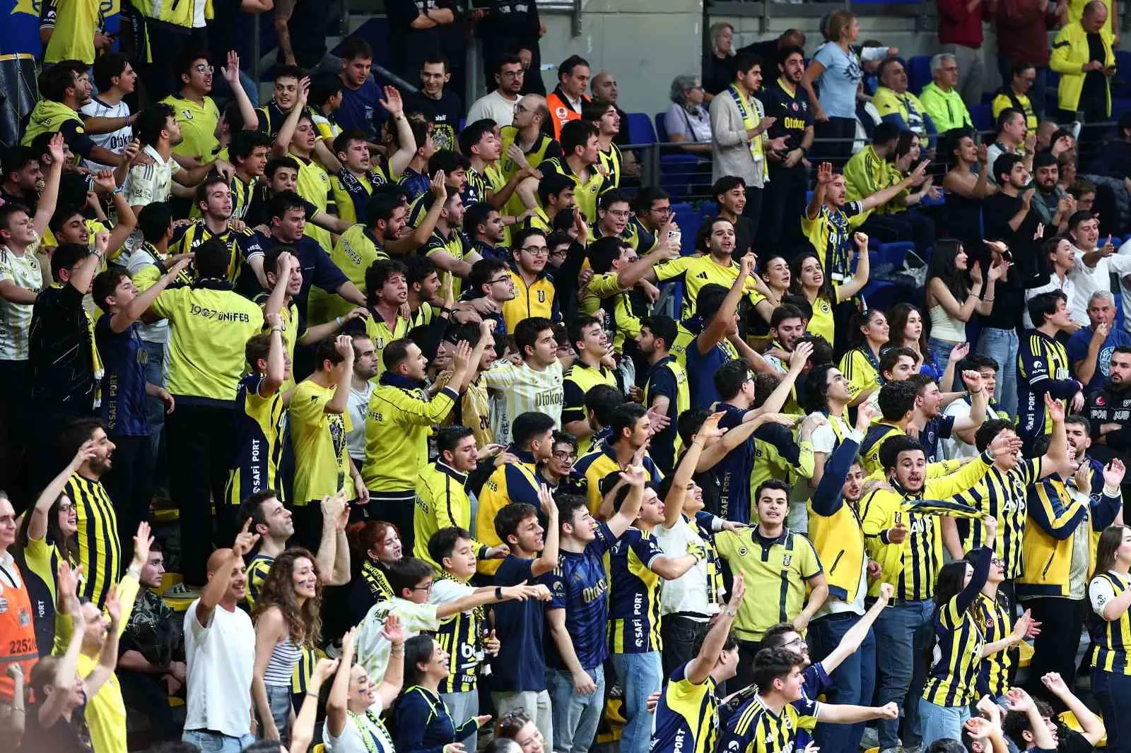FENERBAHÇE, EUROLEAGUE 6. HAFTA MAÇINDA SAHASINDA SIRBİSTAN EKİBİ PARTİZAN’I 74-65 MAĞLUP ETTİ.
