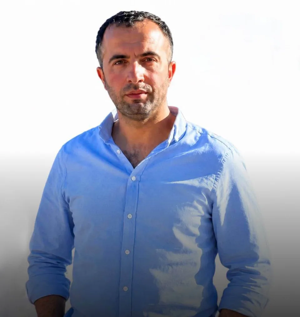 KASTAMONU’NUN ARAÇ İLÇESİNDE İNŞAATTA ÇALIŞTIĞI ESNADA ÜZERİNE DEMİR DÜŞEN DURSUN GÜÇÜKÇAPRAZ HAYATINI KAYBETTİ.