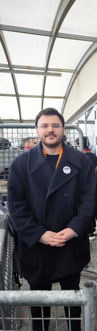 Cumhuriyet muhabiri Batuhan Serim, haberi nedeniyle ifade verdi: “İddiayı haber değeri olduğu için haberleştirdim” — fotoğraf 2