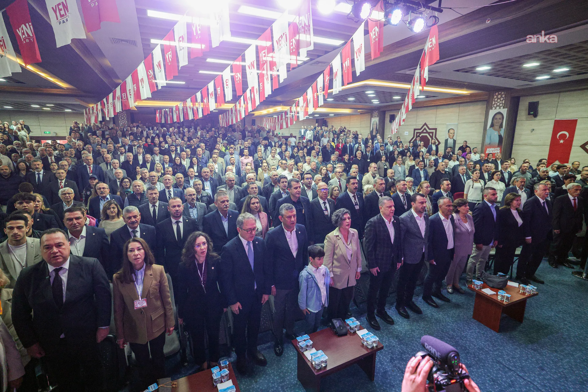 Özgür Özel'den Recep Tayyip Erdoğan'a: 'Savaştayız' yanıtı — fotoğraf 5