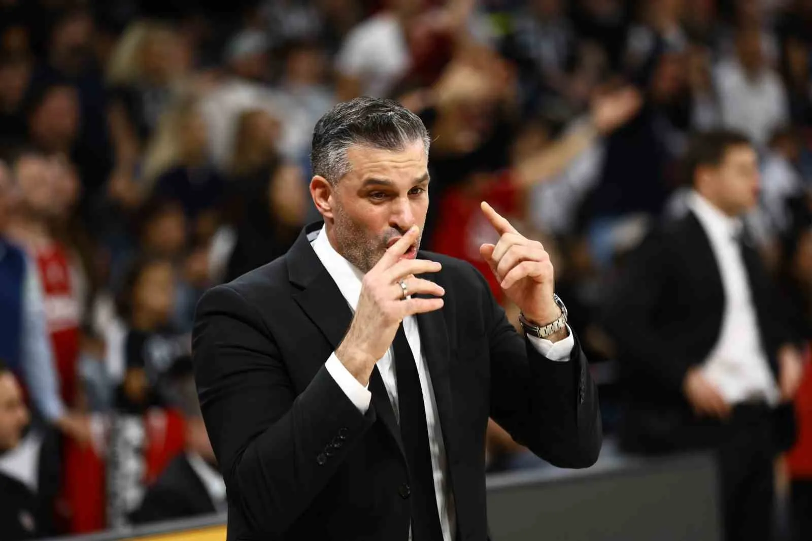 EUROLEAGUE'İN 8. HAFTASINDA BEŞİKTAŞ, SAHASINDA KARŞILAŞTIĞI YUNAN EKİBİ OLYMPİAKOS'A 81-73 MAĞLUP OLDU.